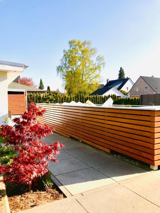Wunderschoene Wohlfuehloase Im Gruenen Mit Innenstadtnaehe Ellerbek エクステリア 写真